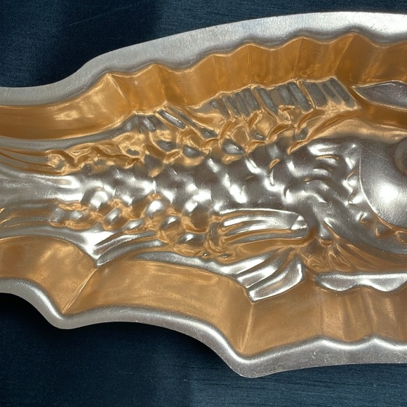 2 for $10 Vtg Copper Fish Mold - Picture 6 of 8